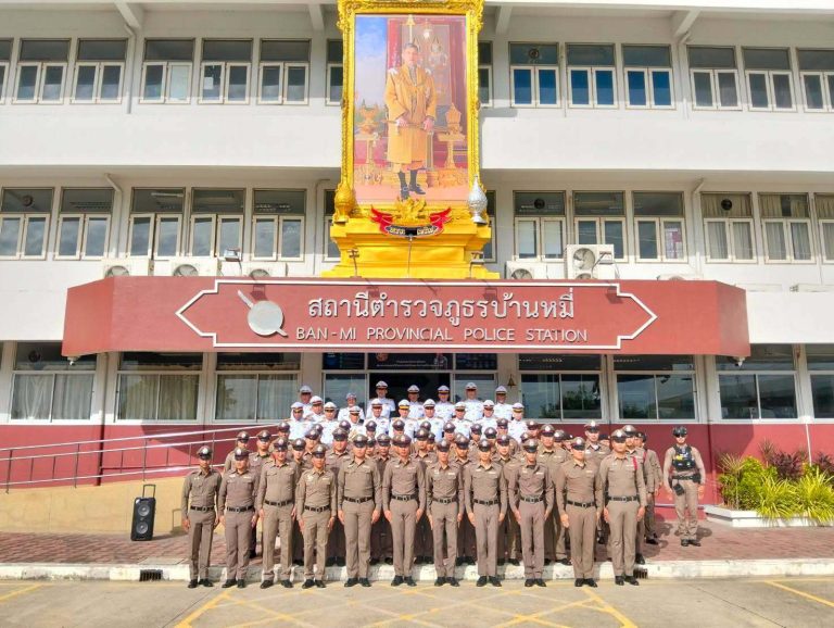 ข้าราชการตำรวจ สภ.บ้านหมี่ เข้าร่วมพิธีถวายสัตย์ปฏิญาณเพื่อเป็นข้าราชการที่ดีและพลังของแผ่นดิน เนื่องในโอกาสวันเฉลิมพระชนมพรรษาพระบาทสมเด็จพระเจ้าอยู่หัว 28 กรกฎาคม 2569